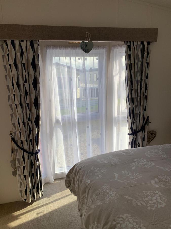 Aurora Luxury Beach Lodge Лосимът Екстериор снимка